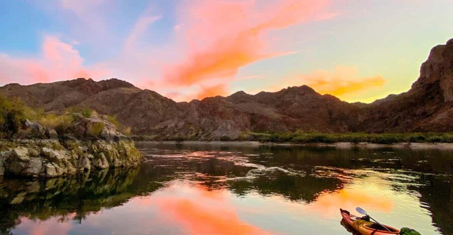from-las-vegas-black-canyon-twilight-kayak-tour