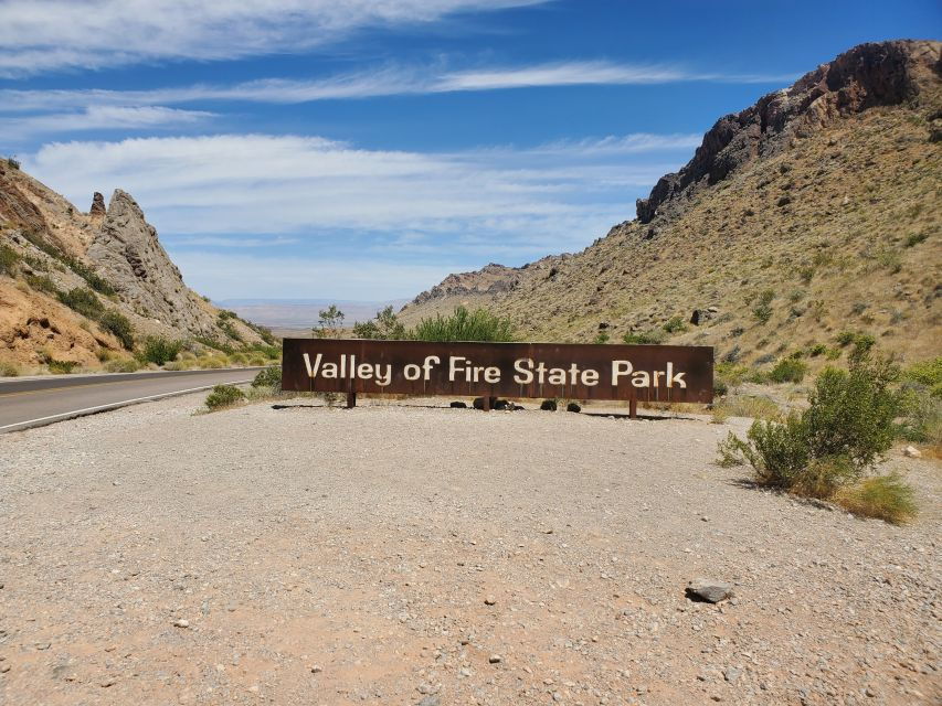 from-las-vegas-valley-of-fire-small-group-tour