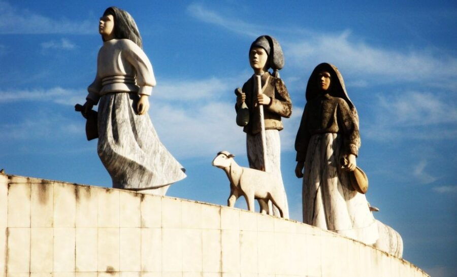 from-lisbon-fatima-and-the-three-little-shepherds-house