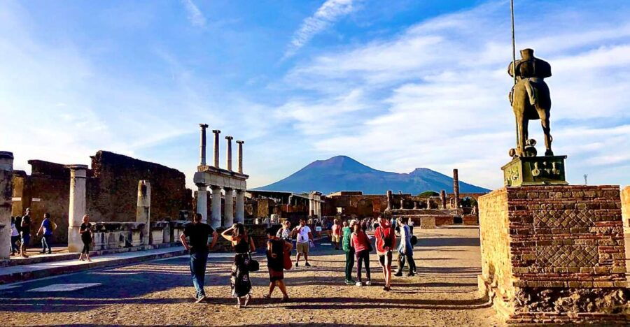 from-positano-pompeii-and-vesuvius-guided-tour
