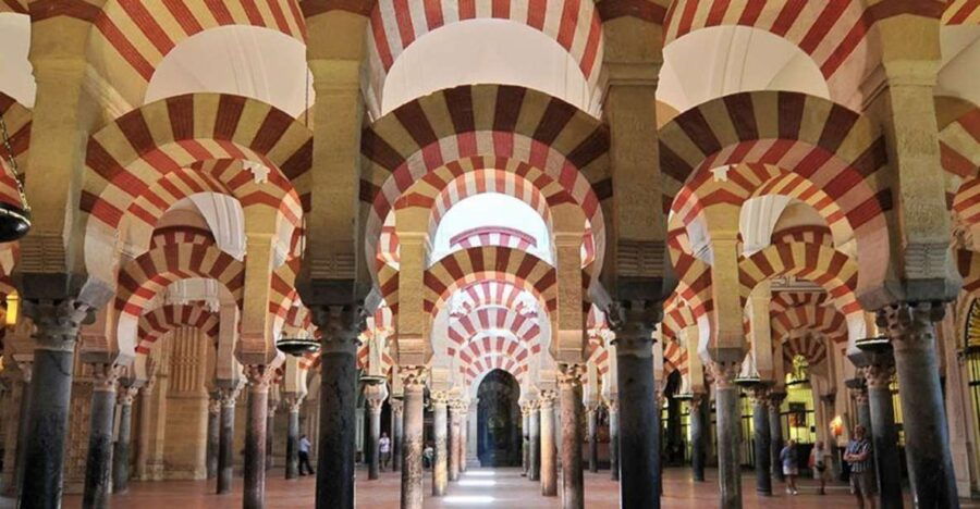 from-seville-cordoba-and-mosque-cathedral-full-day-tour