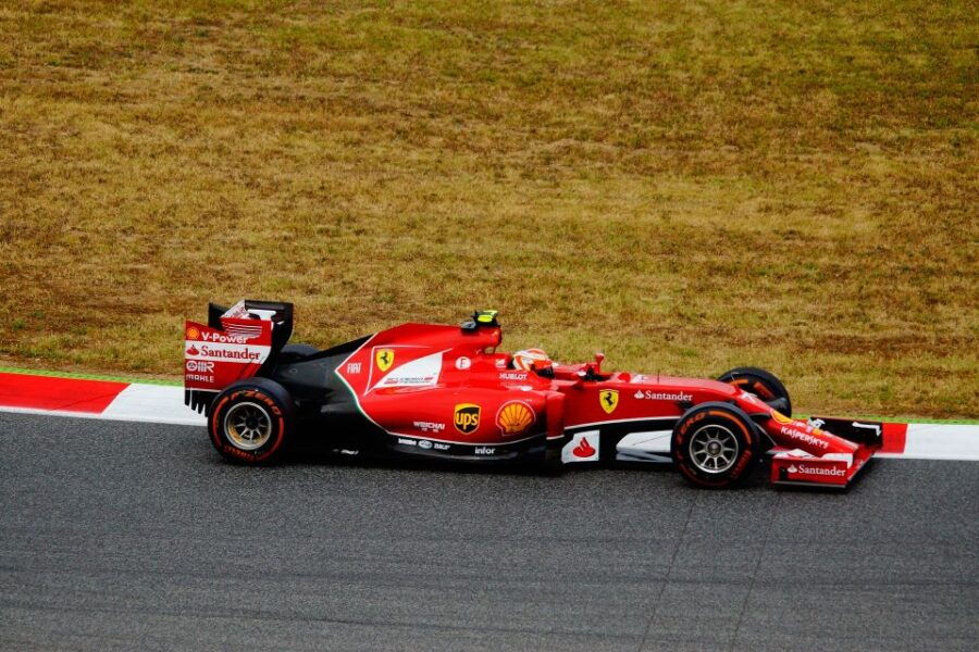 from-venice-private-ferrari-tour-with-tickets-and-lunch