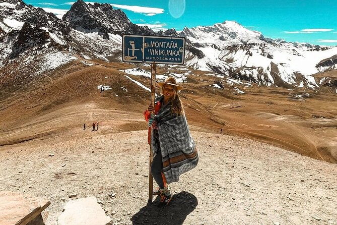 full-day-small-group-guided-tour-to-rainbow-mountain-from-cusco