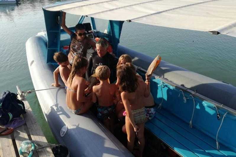 giglio-island-tuscania-tour-and-snorkelling-on-a-dinghy