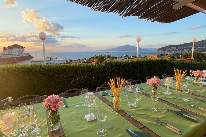 gourmet-italian-dinner-with-views-of-the-sorrento-coast