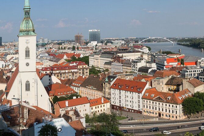 group-half-day-tour-from-vienna-to-bratislava-with-a-local-guide