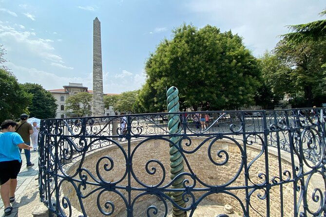 guided-exclusive-half-d-tour-blue-mosque-hagia-sophia-basilica