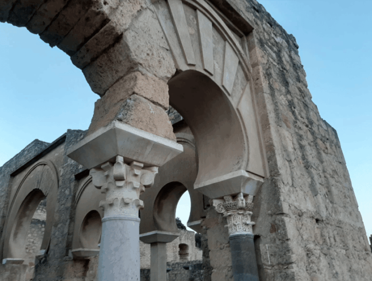 guided-tour-of-medina-azahara-only-in-french