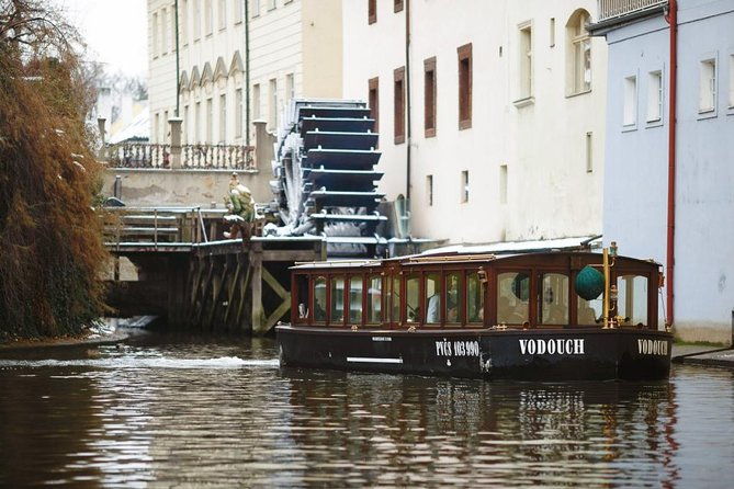 half-day-custom-private-walking-tour-of-prague-including-river-cruise