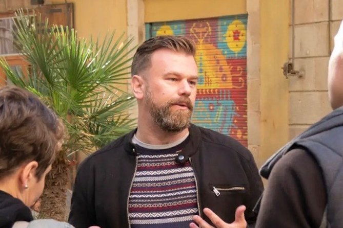 historic-walking-tour-food-experience-private-tour