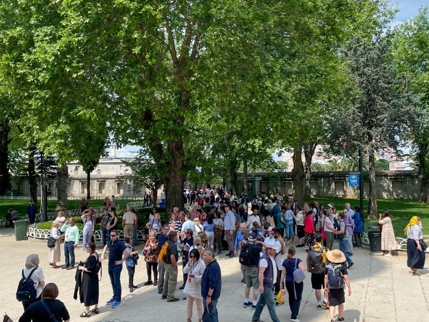 istanbul-blue-mosque-guided-tour