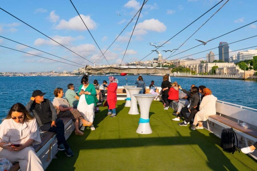 istanbul-bosphorus-strait-sightseeing-cruise-w-audio-guide