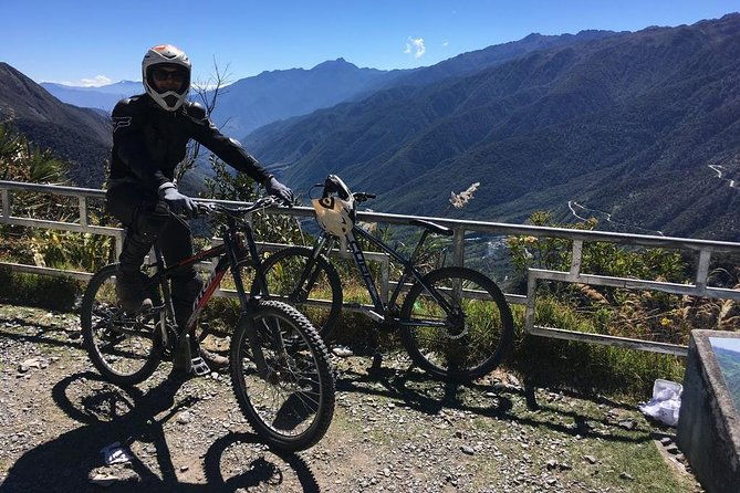 jungle-trail-to-machu-picchu-mountainbiking-rafting-ziplining-4-day-tour