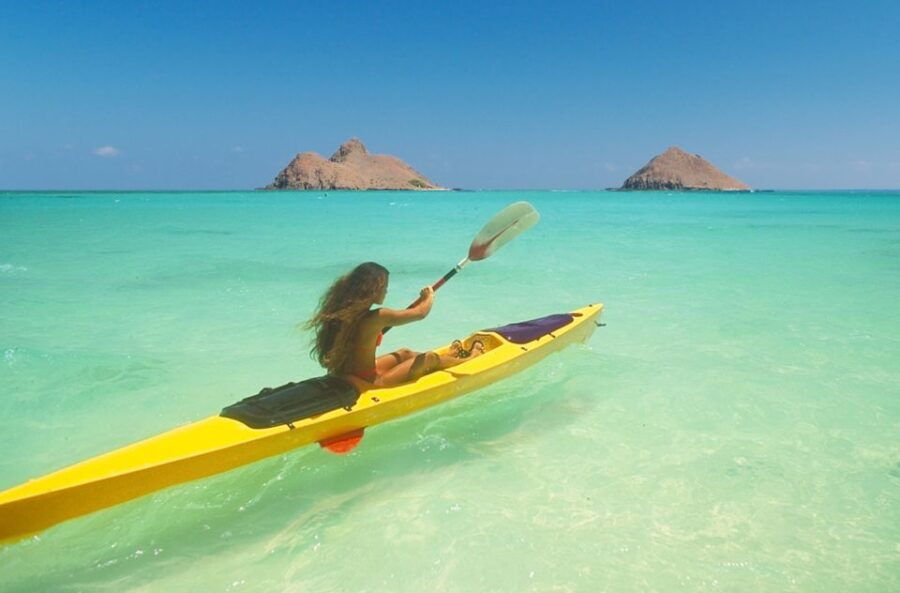 Kailua: Guided Kayaking Tour With Lunch, Snacks, and Drinks