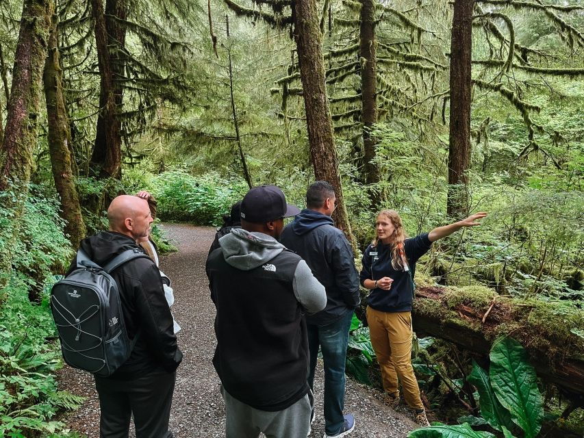 Ketchikan: Alaska Rainforest Sanctuary and Totem Park Walk