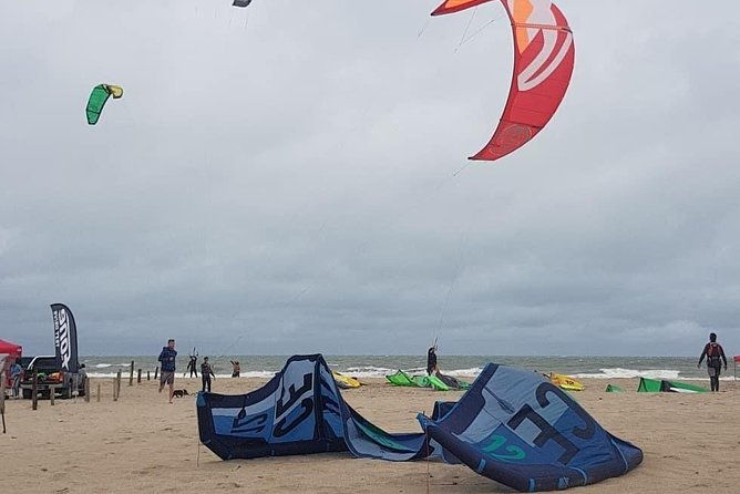 kitesurf-and-surf-lessons-individuals-and-groups-derivatives