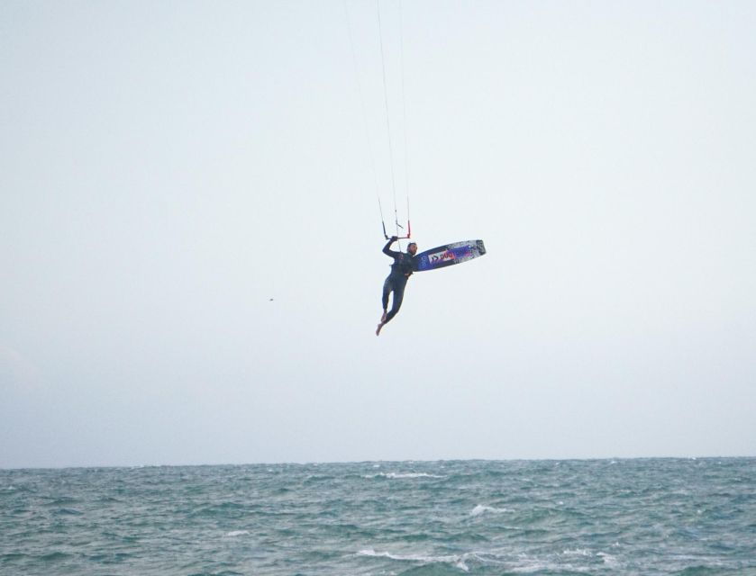 kitesurfing-course-near-syracuse-with-iko-instructor