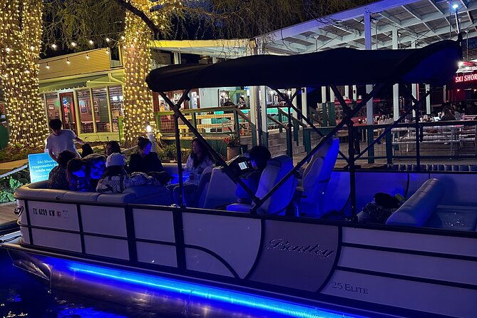 Lake Austin Boat Tour 3 Hours Captained up to 12 Guests