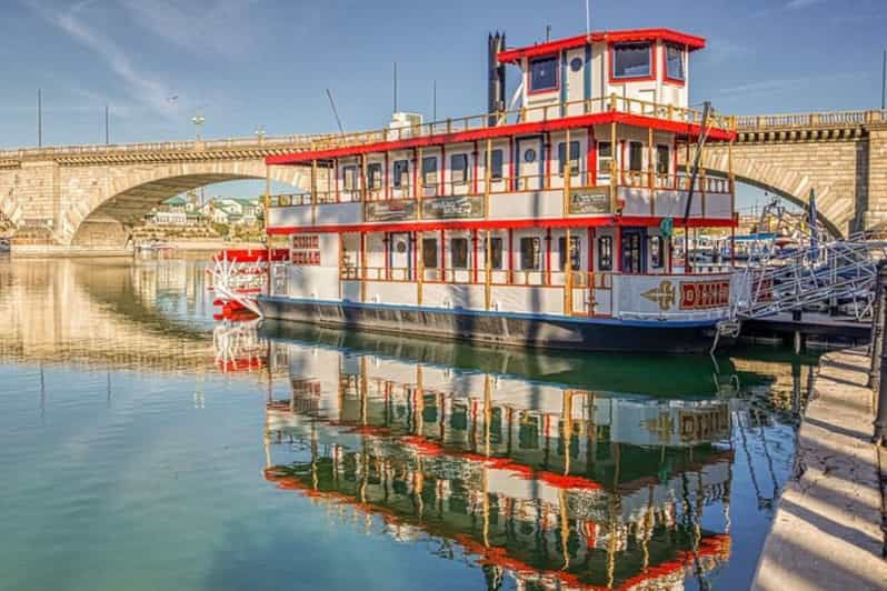 Lake Havasu: Sunset Cocktail Cruise on Paddle Wheeler