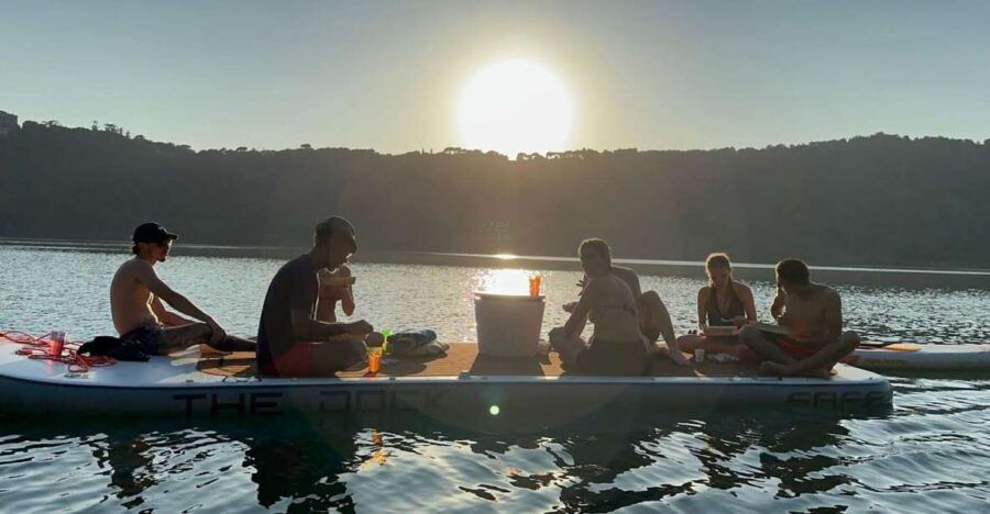 lake-nemi-sup-tour-with-aperitif-at-the-lake