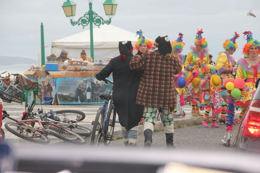 lisbon-1-way-porto-transfer-w-obidos-nazare-fatima-stops