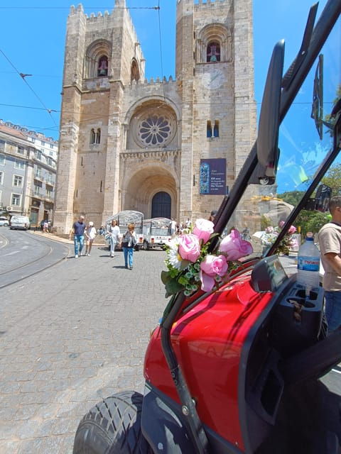lisbon-2-5-hours-tuk-tuk-tour-in-old-town-and-centre