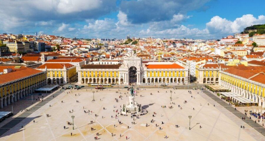 lisbon-4-hours-sightseeing-tour-by-tuk-tuk