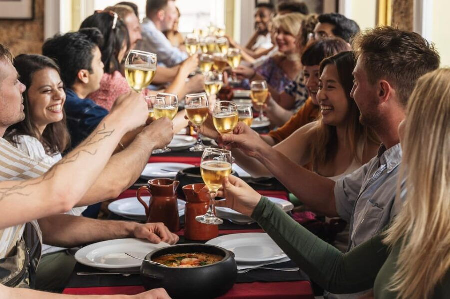 lisbon-baixa-district-walking-tour-with-tastings-and-drinks