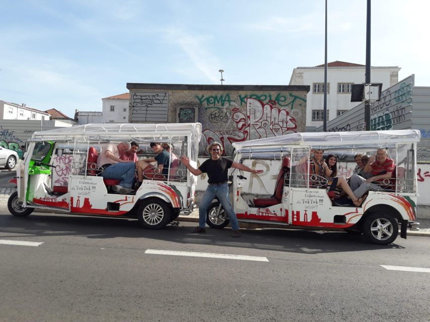 lisbon-city-tour-by-tuk-tuk-2