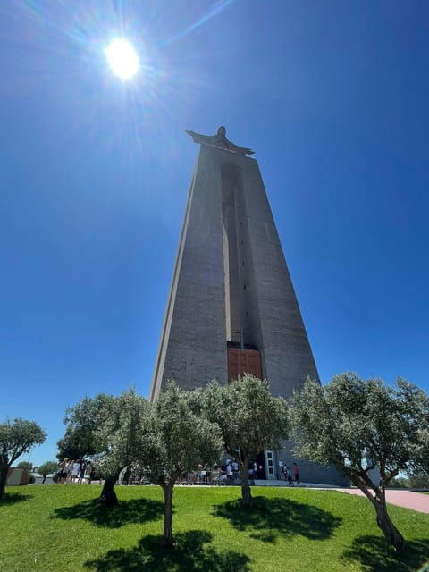 lisbon-city-tour-half-day-4h-van