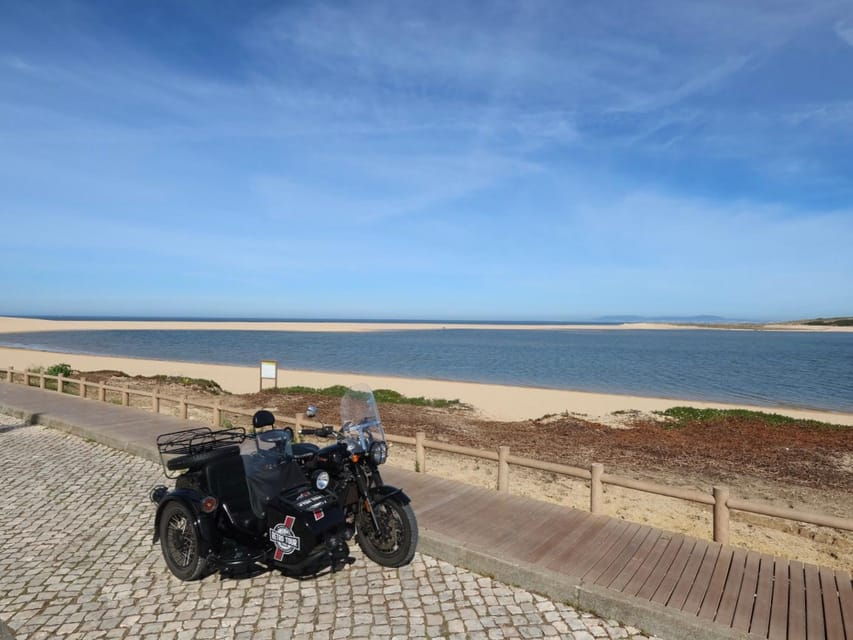 lisbon-discover-sesimbra-motorcycle-side-car-tour