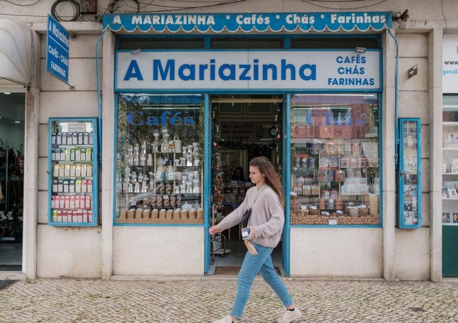 lisbon-food-tour-in-the-most-authentic-quarter