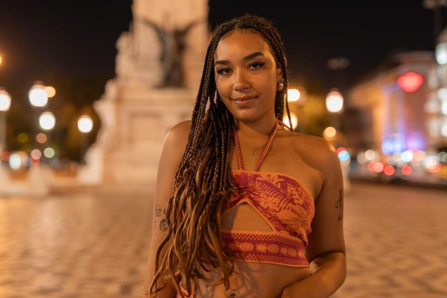 lisbon-lights-a-cinematic-photoshoot-at-night