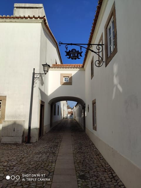 lisbon-marvao-castelo-de-vide-and-nisa-day-tour