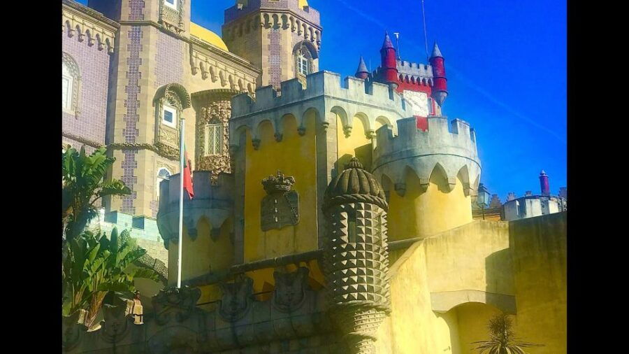 lisbon-pena-palace-sintra-cascais-and-cabo-roca-day-trip