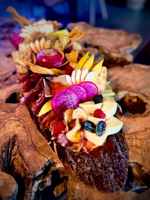 lisbon-premium-port-wine-tasting-tapas