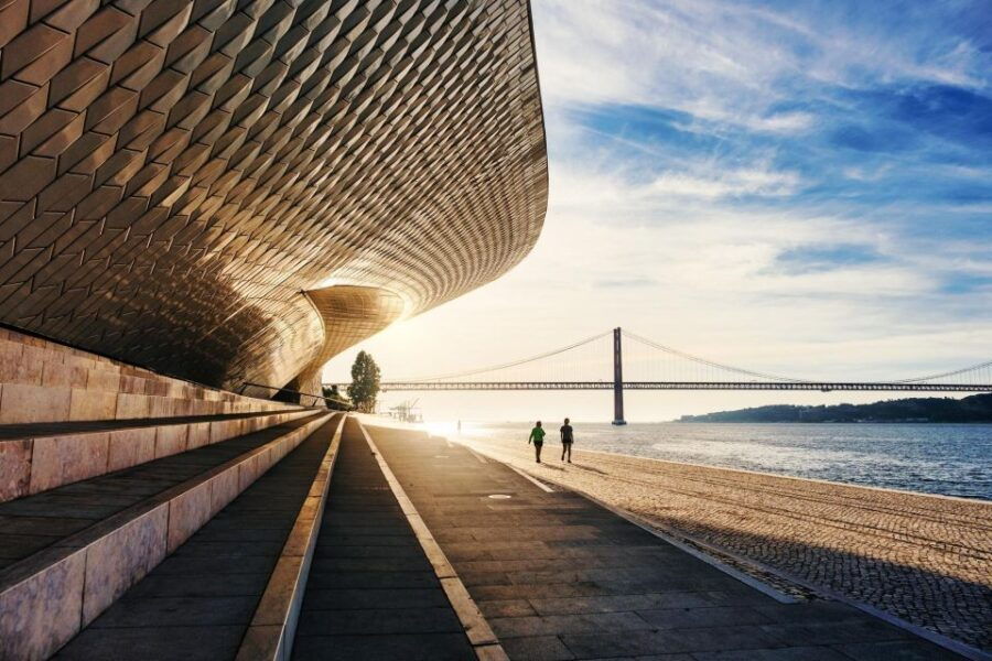 lisbon-private-architecture-tour-with-a-local-expert
