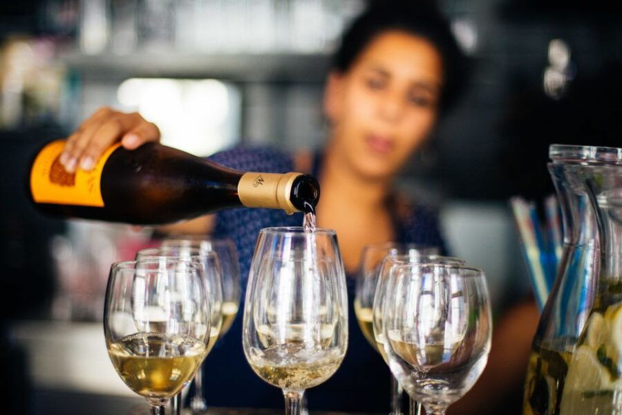 lisbon-private-evening-tour-with-drinks-bites-in-alfama