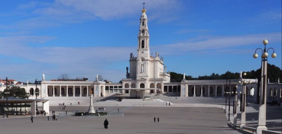 lisbon-private-sanctuary-of-fatima-half-day-guided-tour