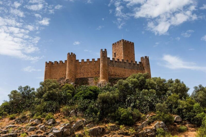 lisbon-tomar-almourol-castle-private-day-trip-with-local