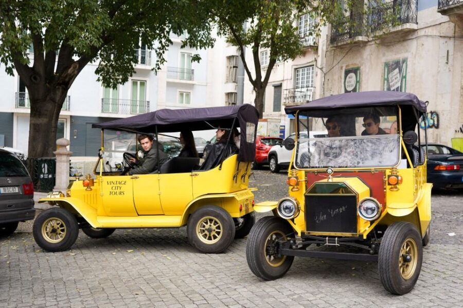 lisbon-tuk-tuk-city-tour-with-vintage-car