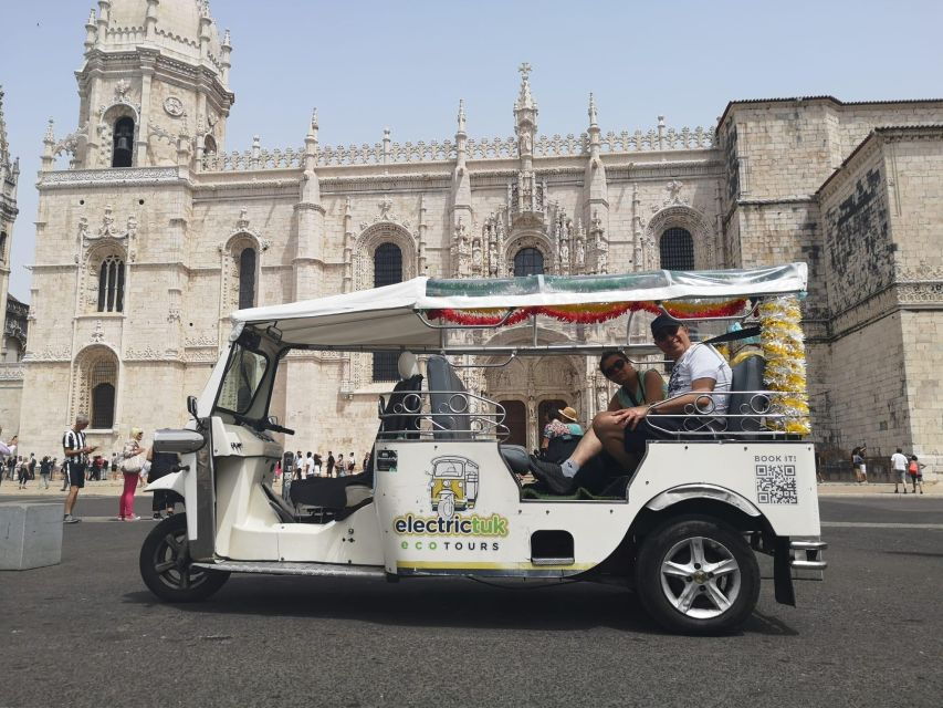 lisbon-tuk-tuk-tour-to-belem
