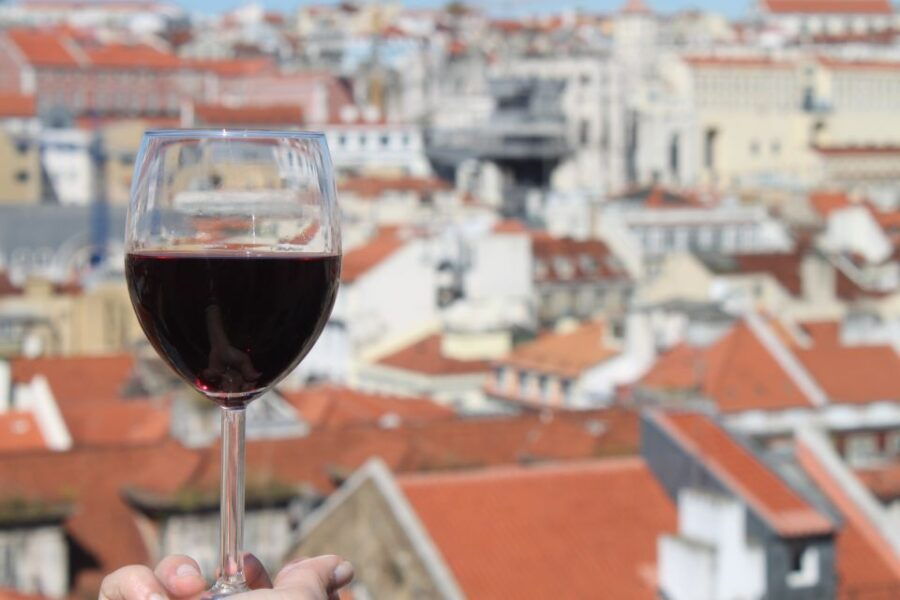 lisbon-wine-and-food-private-walking-tour