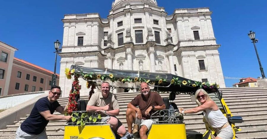 lisbonhalf-day-guided-tuk-tuk-tour-oldtown-citycenter-belem