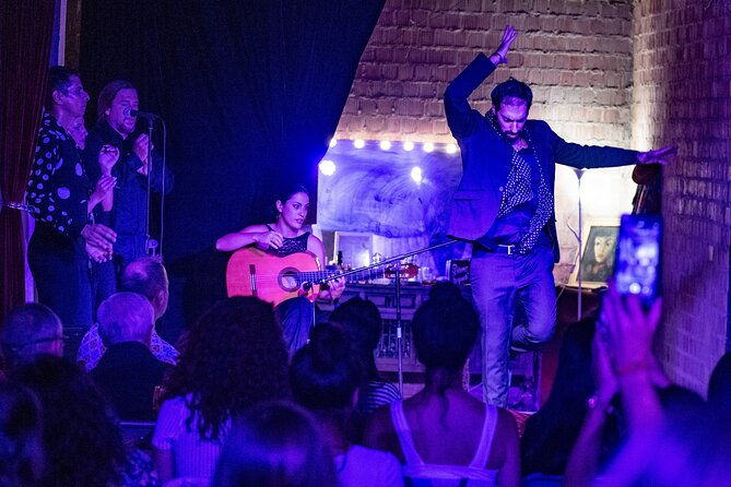 live-flamenco-show-in-the-city-of-sevilla