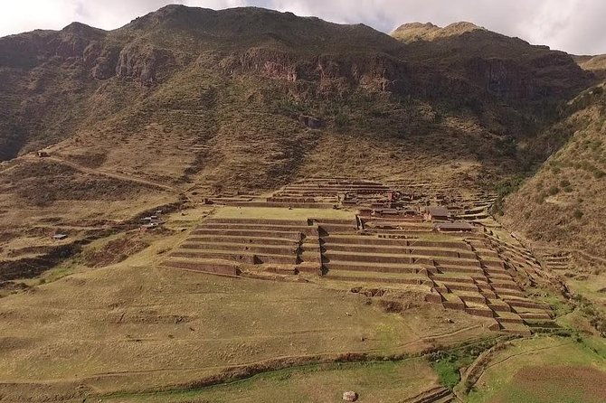 llama-treck-to-huchuy-qosqo-2-days