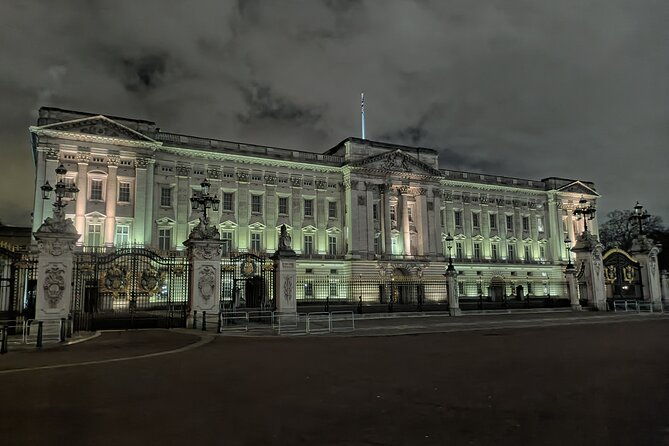 london-royal-westminster-by-night-walking-tour