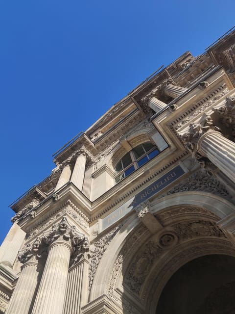 louvre-museum-guided-tour-with-skip-the-line-entry