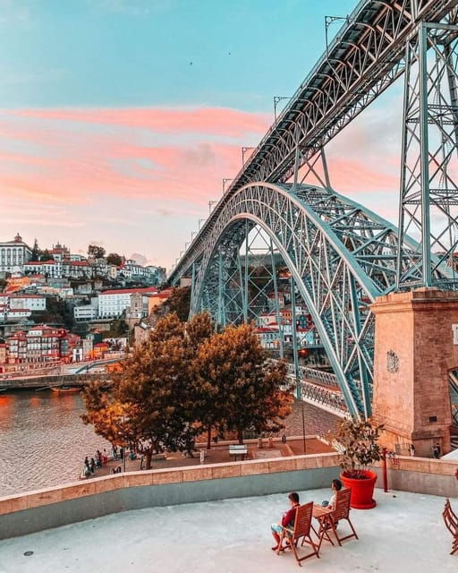 low-cost-private-porto-city-tour-with-wine-tasting-small-groups