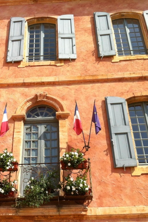 luberon-villages-full-day-tour-from-aix-en-provence